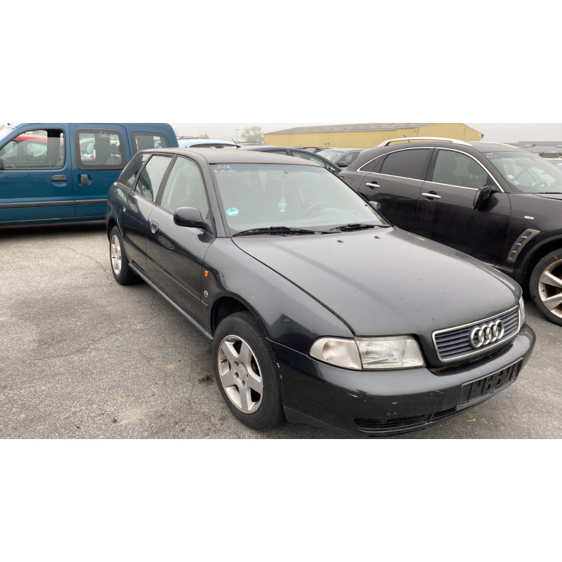 Feu arriere principal droit (feux) AUDI A4 1 Photo n°7