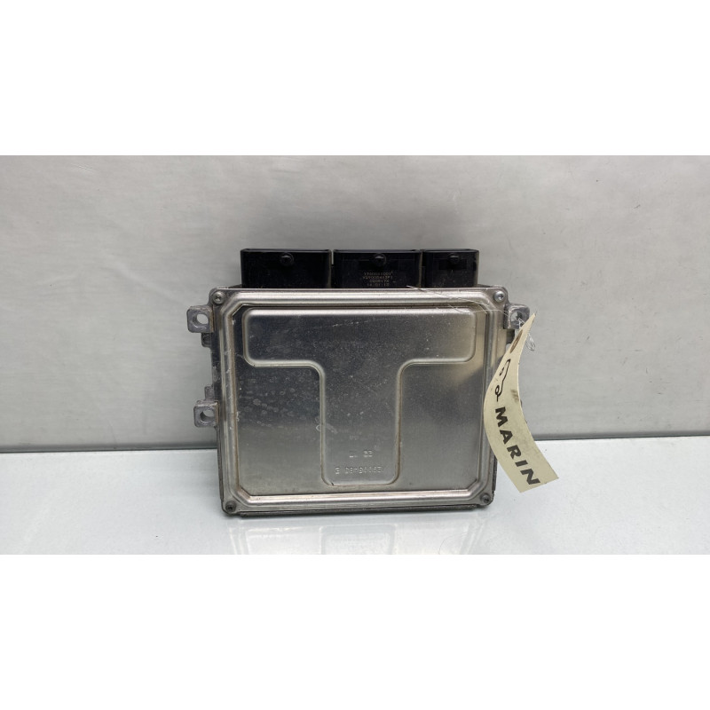 Calculateur moteur RENAULT CLIO 4 Photo n°4