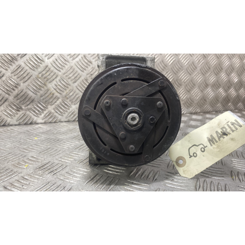 Compresseur clim RENAULT CLIO 4 Photo n°3