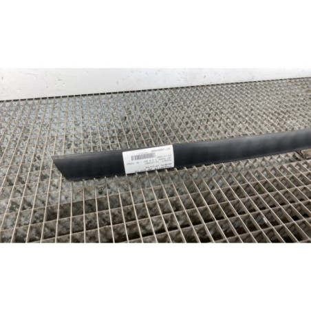 Baguette de porte avant droite PEUGEOT 307
