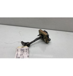 Arret de porte avant droit PEUGEOT 307