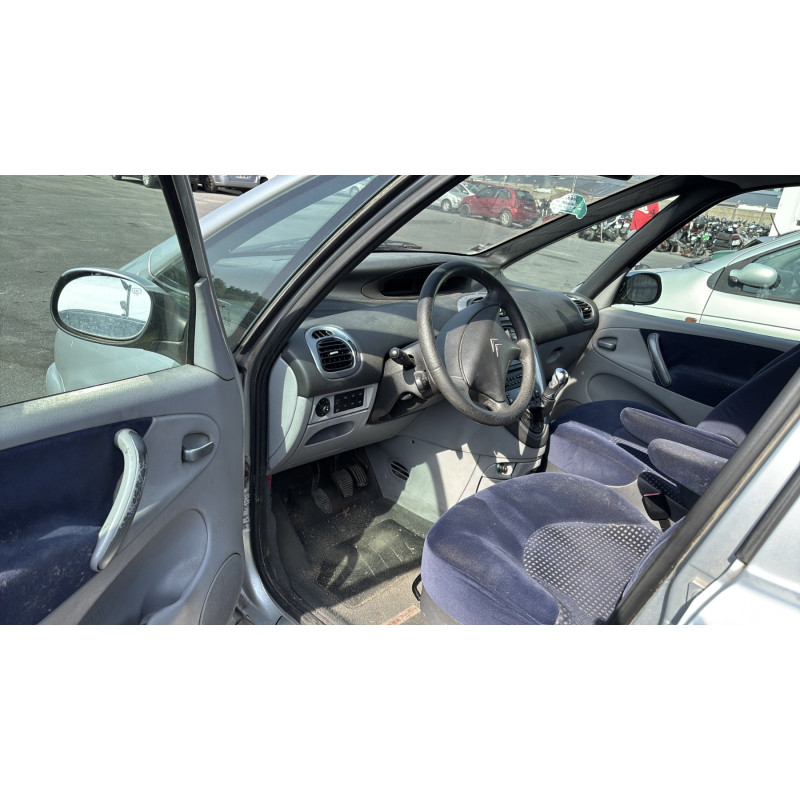 Porte avant droit CITROEN XSARA PICASSO Photo n°16