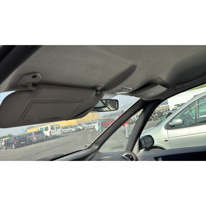 Porte avant droit CITROEN XSARA PICASSO Photo n°19