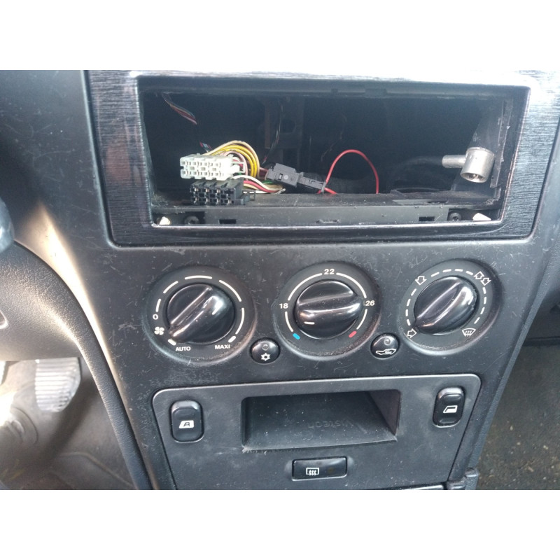 Leve vitre electrique avant droit CITROEN XSARA Photo n°15