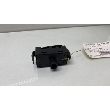 Bouton de warning DACIA DOKKER