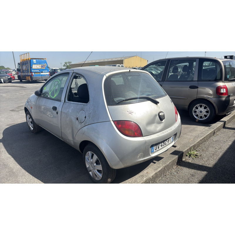 Attache ceinture avant gauche FORD KA 1 Photo n°9