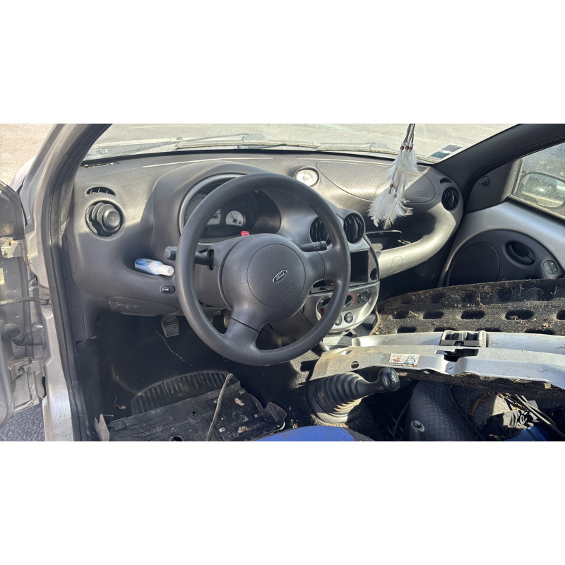 Attache ceinture avant gauche FORD KA 1 Photo n°14
