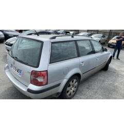 Pare choc arriere VOLKSWAGEN PASSAT 4