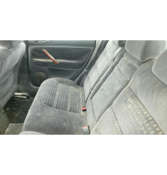 Feu arriere stop central VOLKSWAGEN PASSAT 4