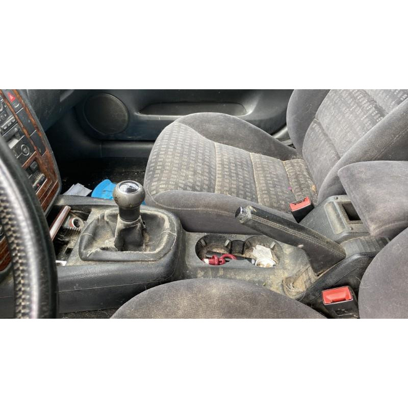 Feu arriere stop central VOLKSWAGEN PASSAT 4 Photo n°17