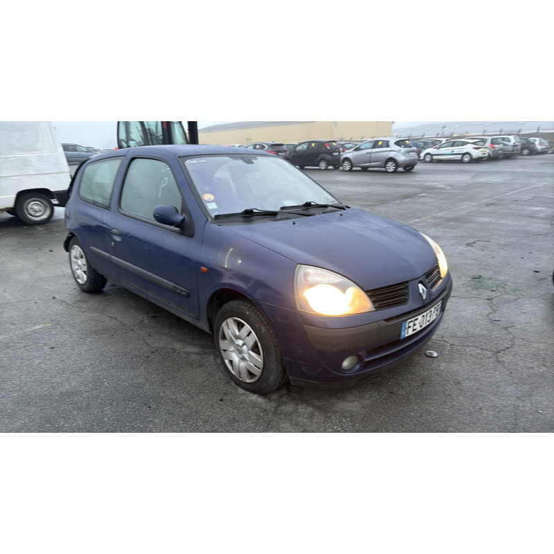 Aile avant gauche RENAULT CLIO 2 Photo n°16