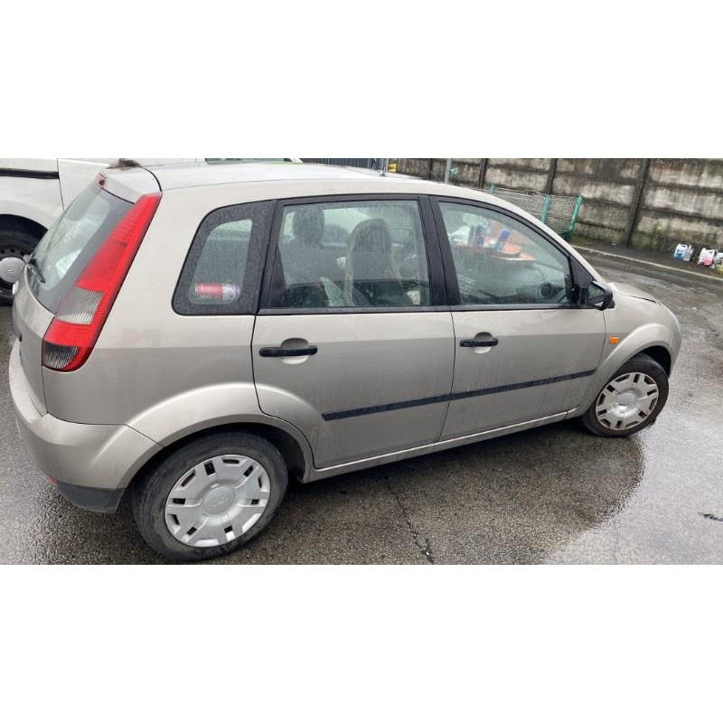 Feu arriere principal droit (feux) FORD FIESTA 5 Photo n°13