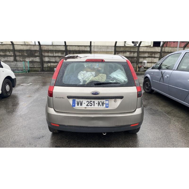 Feu arriere principal droit (feux) FORD FIESTA 5 Photo n°15