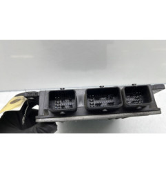 Calculateur moteur DACIA LOGAN 1