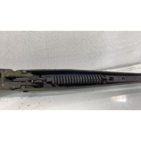Bras essuie glace avant VOLKSWAGEN POLO 4