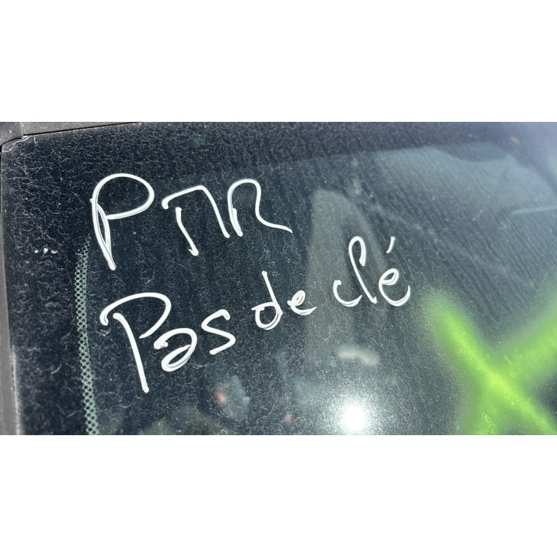 Charniere de capot RENAULT CLIO 2 CAMPUS Photo n°18