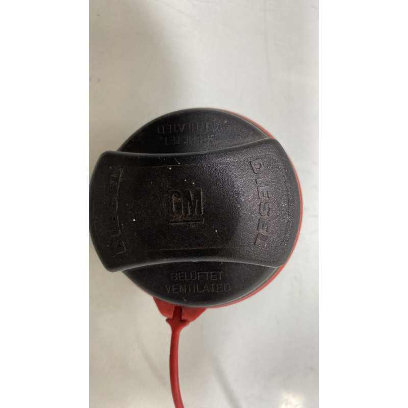 Bouchon de carburant OPEL ASTRA K Photo n°3
