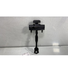 Arret de porte avant droit OPEL ASTRA K Photo n°1