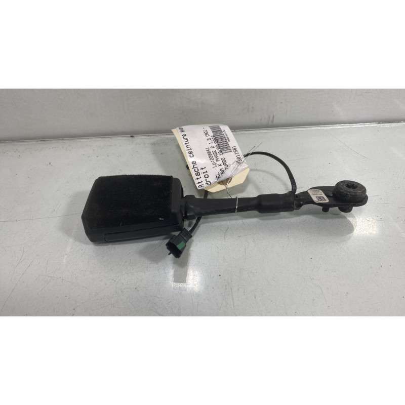 Attache ceinture avant droit OPEL ASTRA K Photo n°3