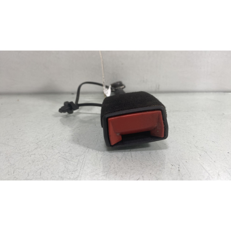 Attache ceinture avant droit OPEL ASTRA K Photo n°5