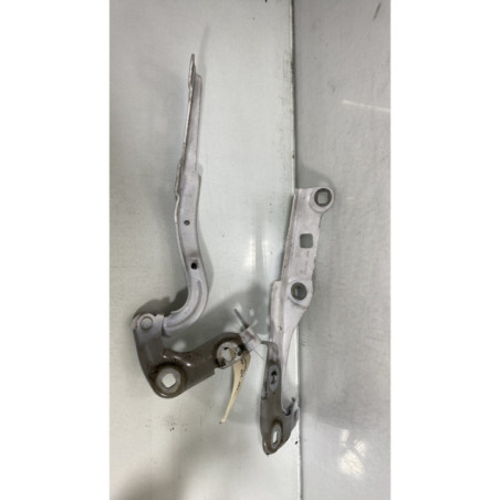 Charniere de capot OPEL ASTRA K