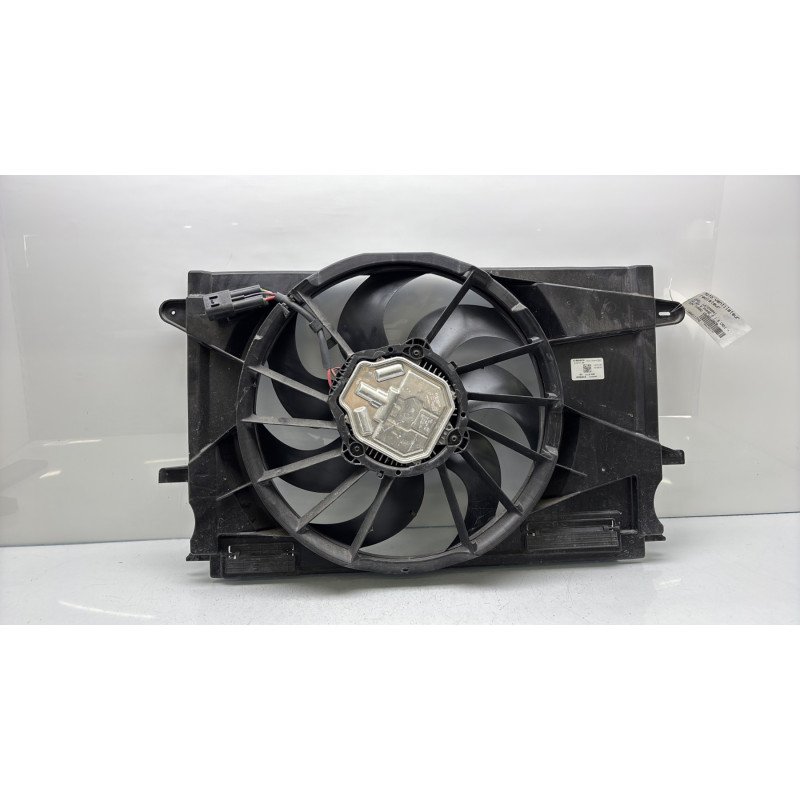 Moto ventilateur radiateur OPEL ASTRA K Photo n°1