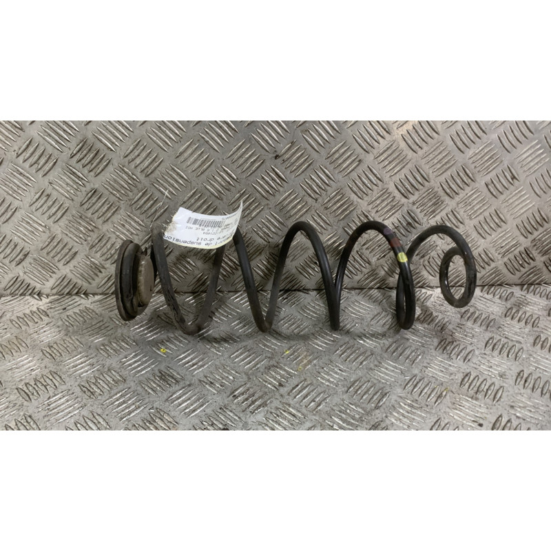 Ressort de suspension arriere droit PEUGEOT 308 2 Photo n°1