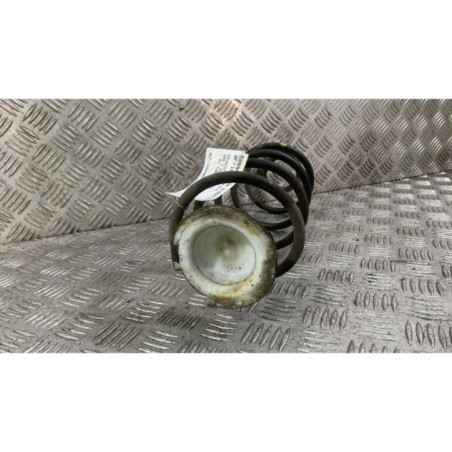 Ressort de suspension arriere droit PEUGEOT 308 2