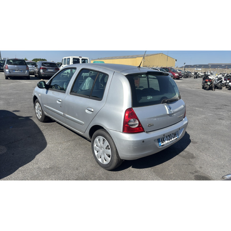 Ceinture avant droit RENAULT CLIO 2 CAMPUS Photo n°8