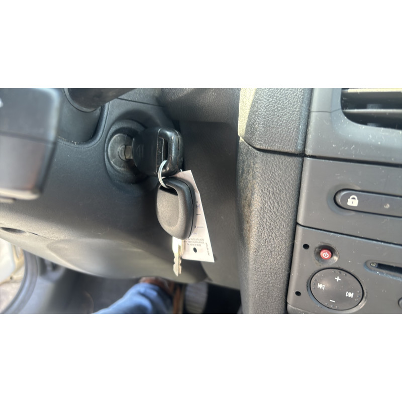 Cardan droit (transmission) RENAULT CLIO 2 CAMPUS Photo n°20
