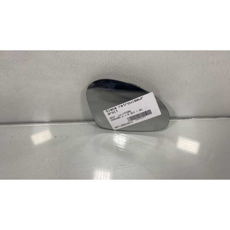 Glace retroviseur droit SEAT CORDOBA 2 Photo n°1