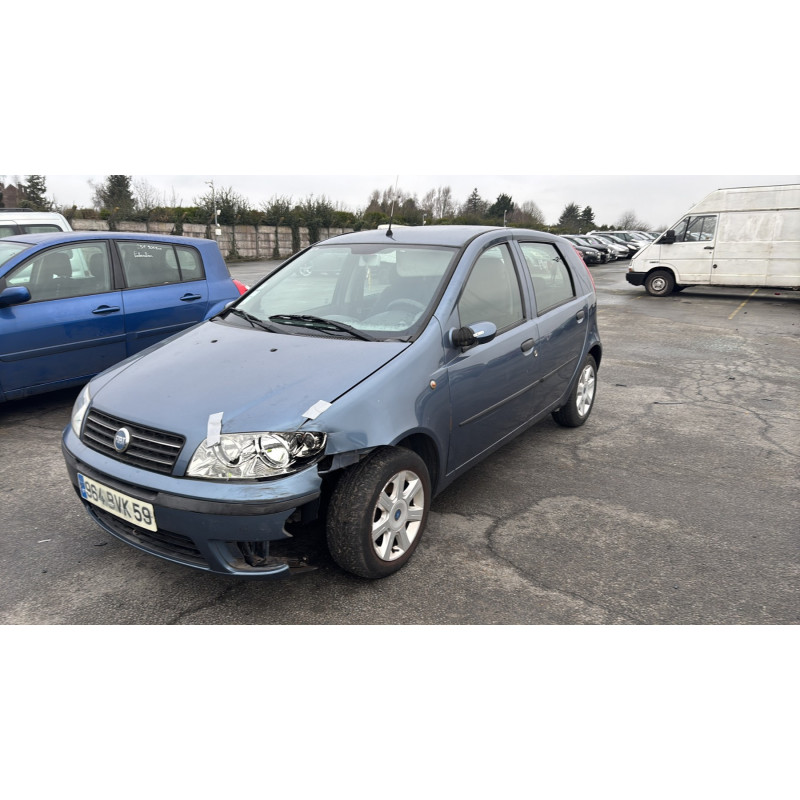 Vitre arriere gauche FIAT PUNTO 2 Photo n°6