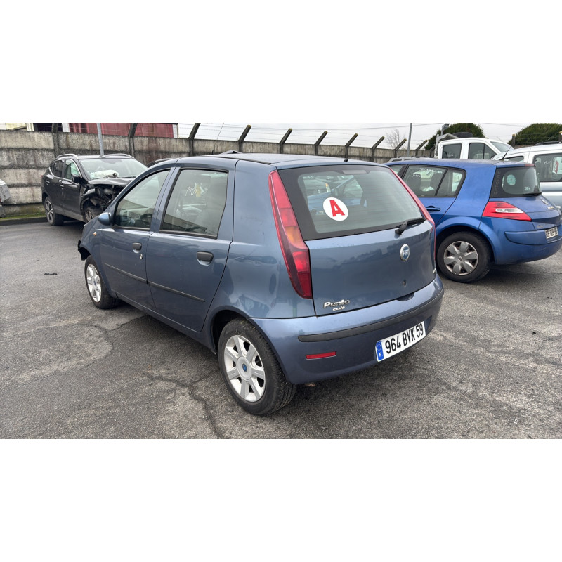 Vitre arriere gauche FIAT PUNTO 2 Photo n°9