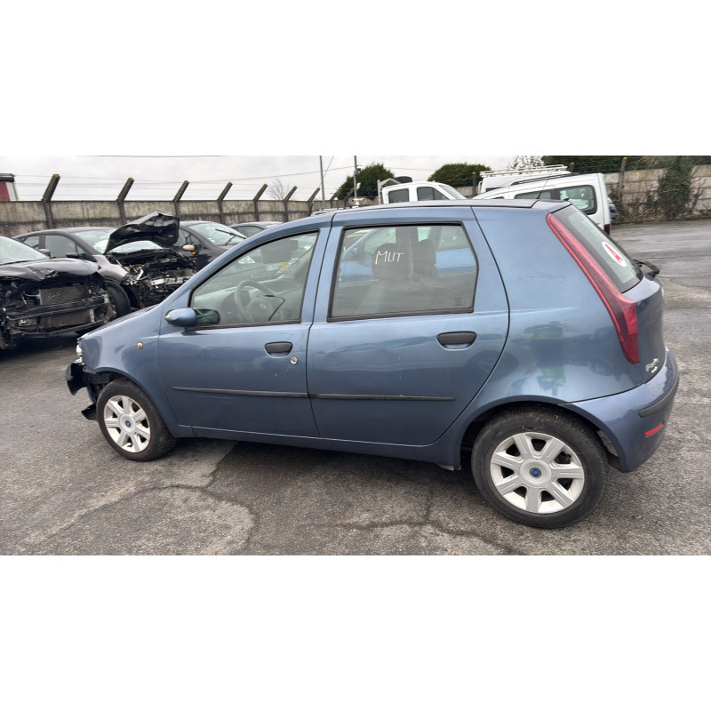 Vitre arriere gauche FIAT PUNTO 2 Photo n°12