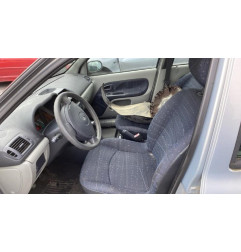 Vitre avant droit RENAULT CLIO 2