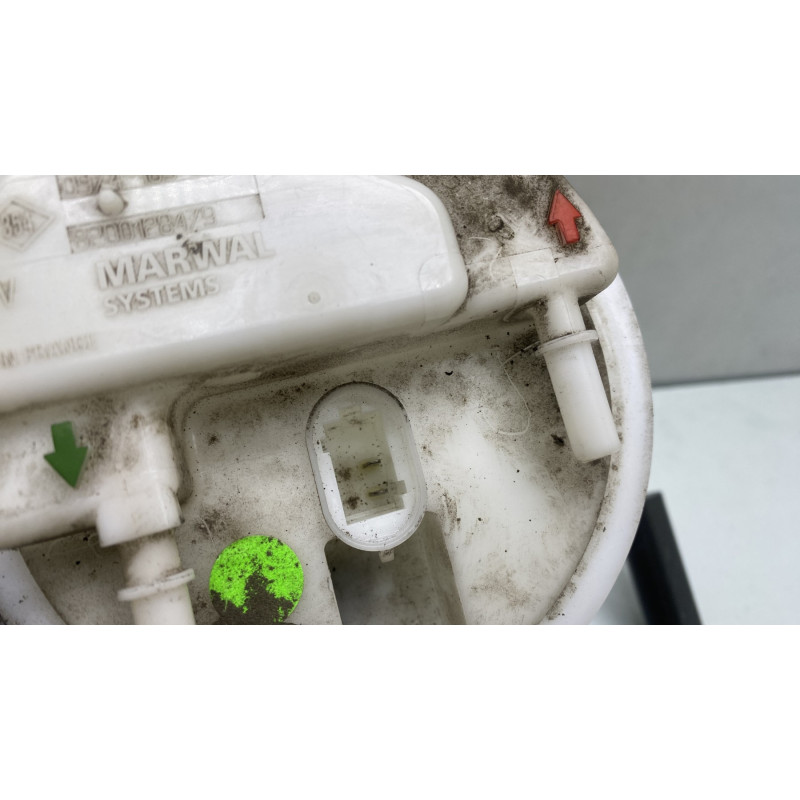 Pompe à carburant RENAULT CLIO 2 Photo n°4