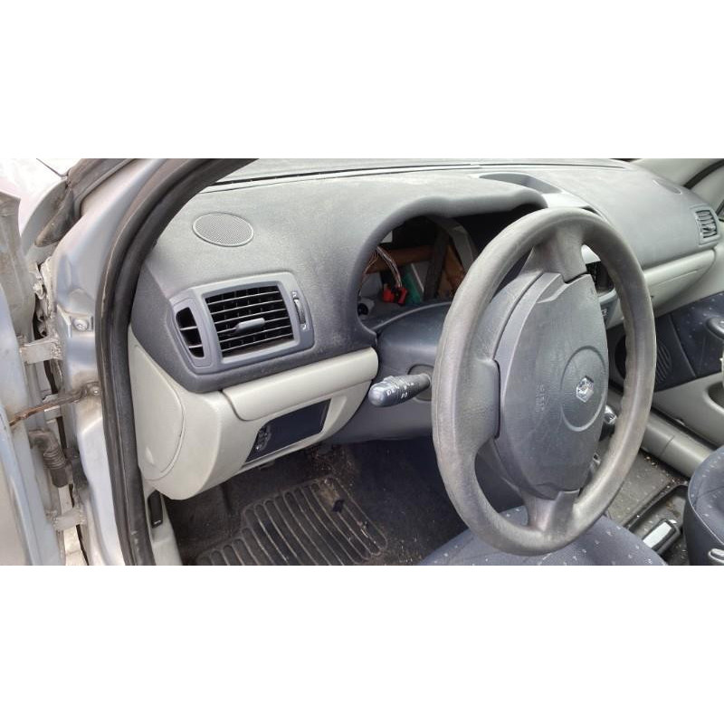 Pompe à carburant RENAULT CLIO 2 Photo n°9