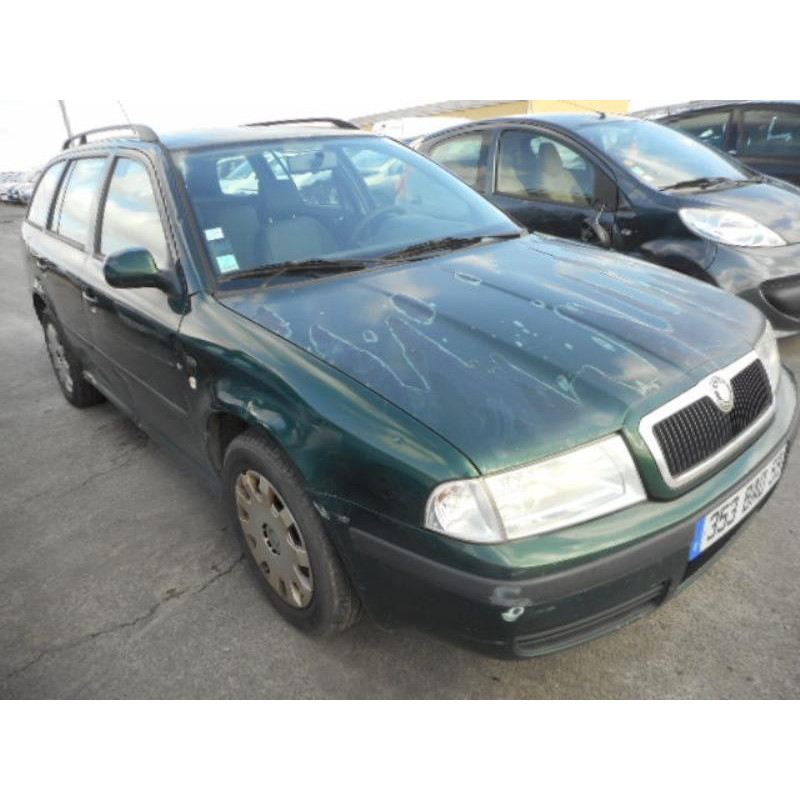 Glace retroviseur droit SKODA OCTAVIA 1 Photo n°5