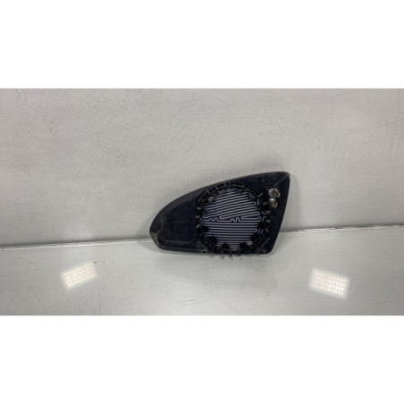Glace retroviseur droit NISSAN PRIMERA 4