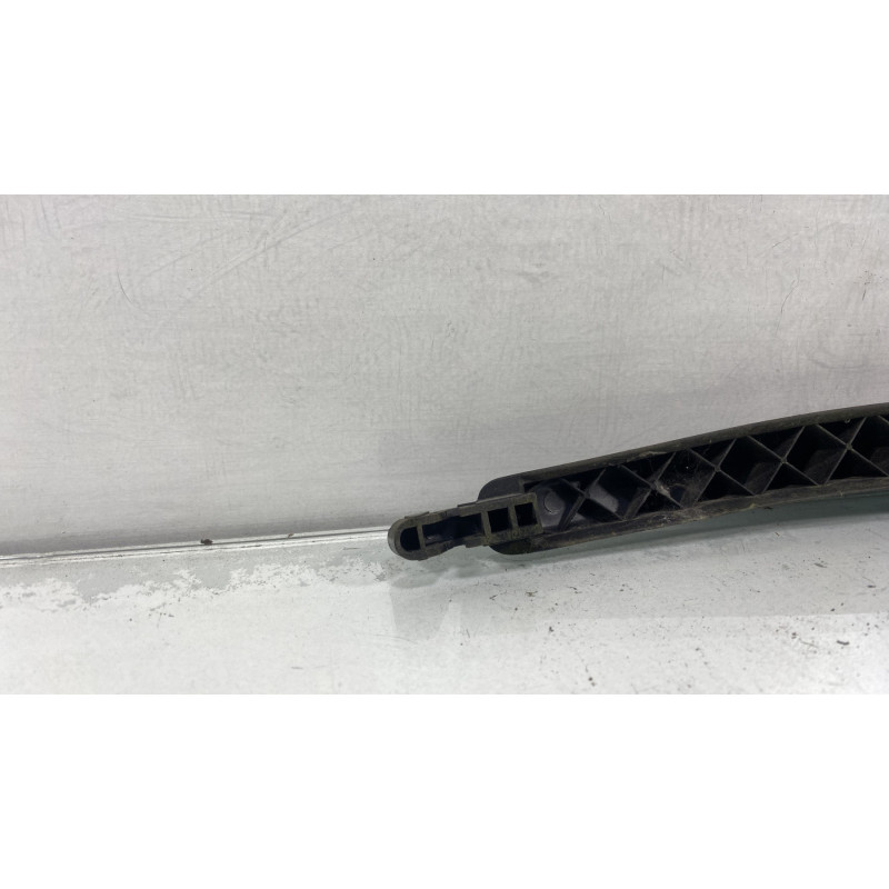 Bras essuie glace arriere FORD FIESTA 6 Photo n°3