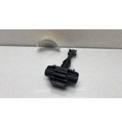 Arret de porte avant droit FORD FIESTA 6