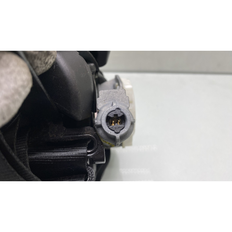 Pretensionneur de ceinture avant droit FORD FIESTA 6 Photo n°4