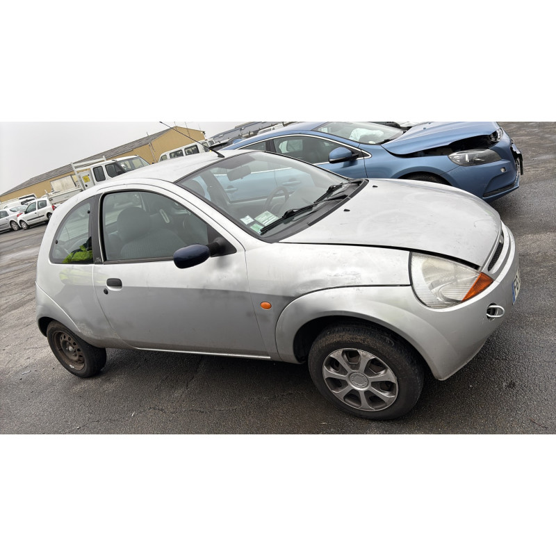 Feu arriere principal gauche (feux) FORD KA 1 Photo n°11