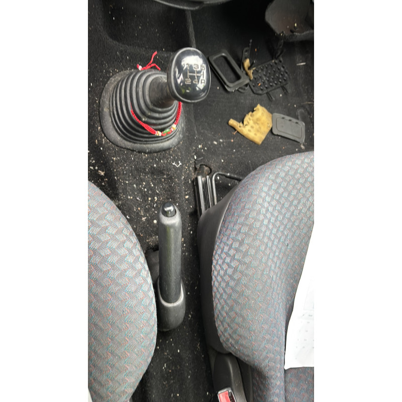 Feu arriere principal gauche (feux) FORD KA 1 Photo n°20