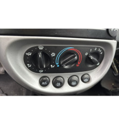 Optique avant principal gauche (feux)(phare) FORD KA 1