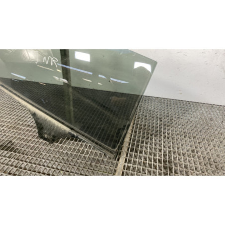 Vitre arriere droit FORD FOCUS 3