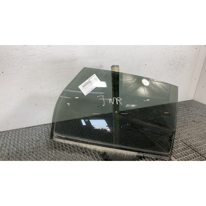 Vitre arriere droit FORD FOCUS 3 Photo n°4