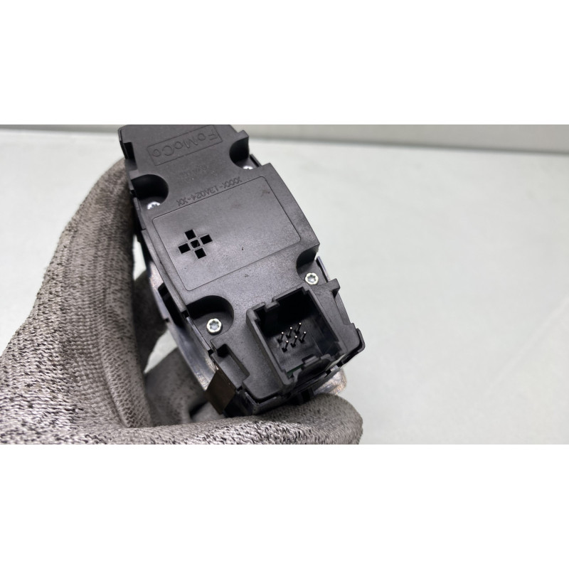 Commande de phare FORD FOCUS 3 Photo n°3