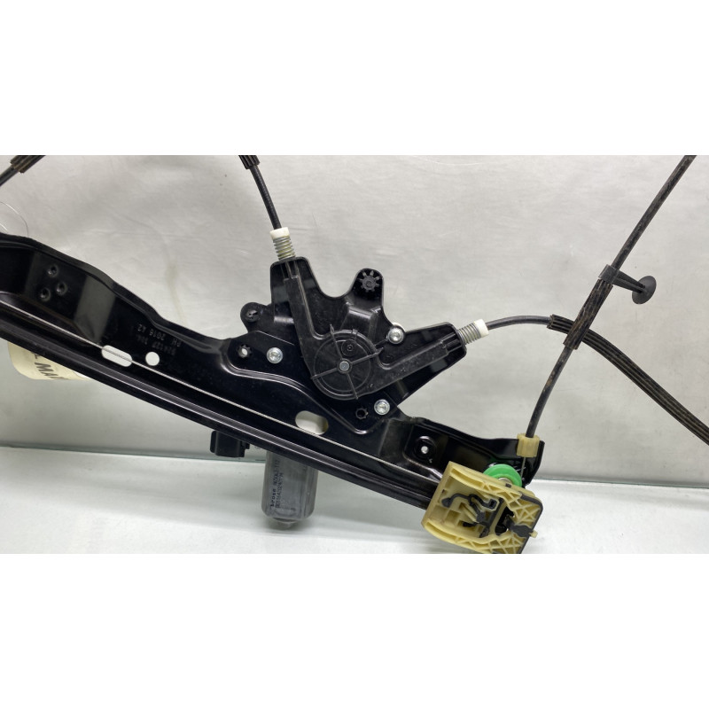 Leve vitre electrique avant droit FORD FOCUS 3 Photo n°6