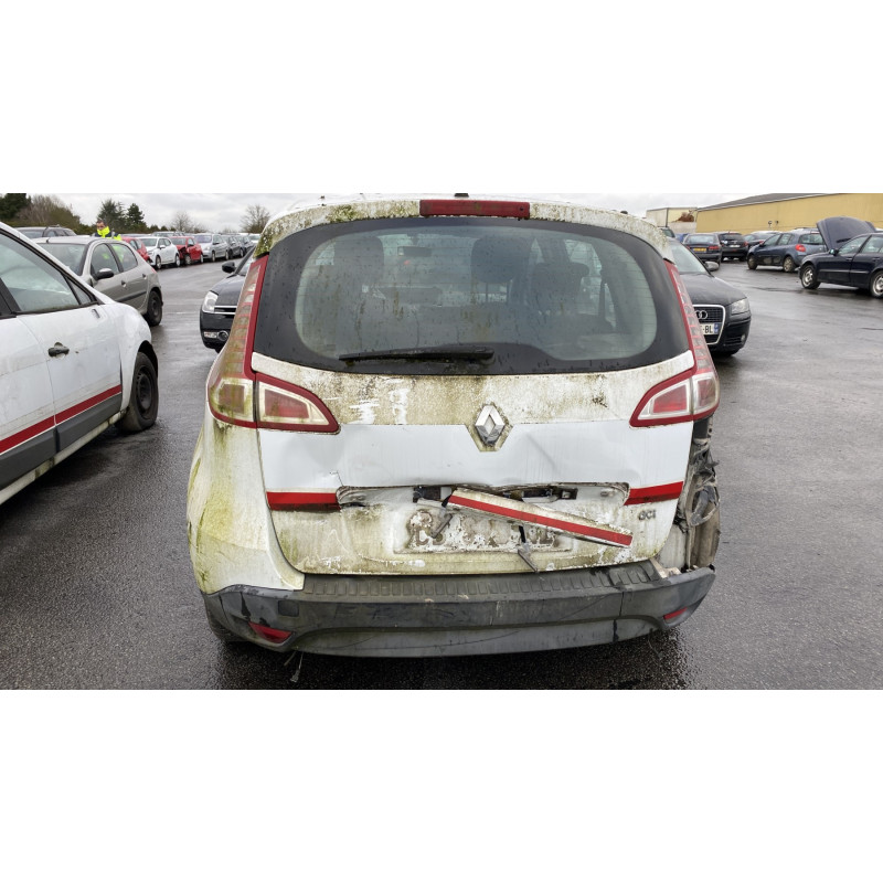 Feu arriere secondaire gauche (feux) RENAULT SCENIC 3 Photo n°8